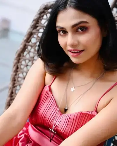 Call Girls Service in Malhargarh