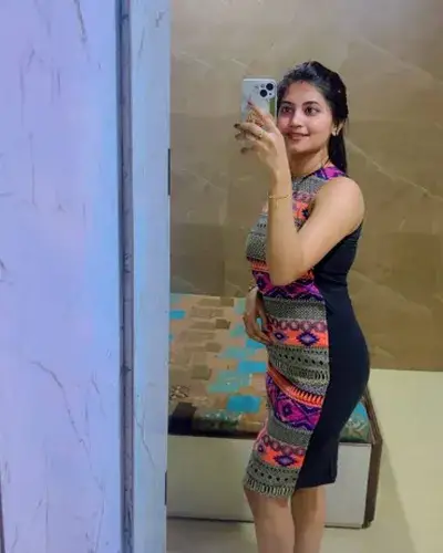 Escort Malhargarh